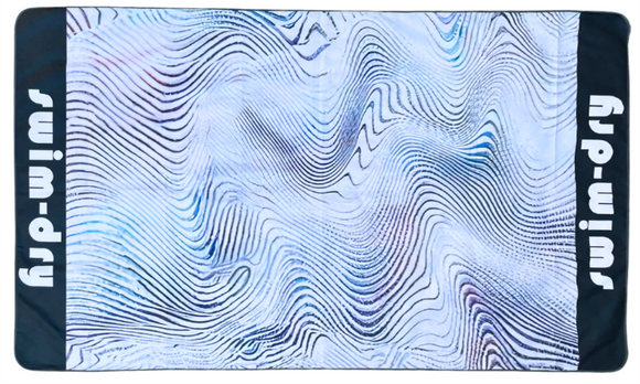 Swimdry Sea Breeze Plus Towel: Wavy Lines
